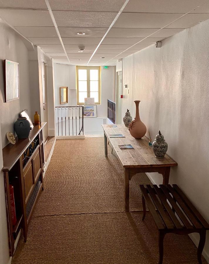 Hotel Rive Droite Apt Exterior foto